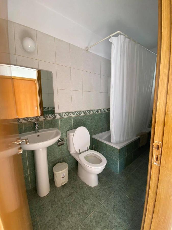 Cosy Apartment In Kato Paphos With Pool Access Eksteriør bilde